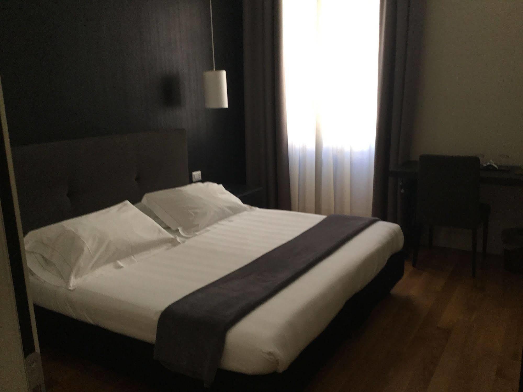 Rhome Terminal Guest House Roma Exterior foto